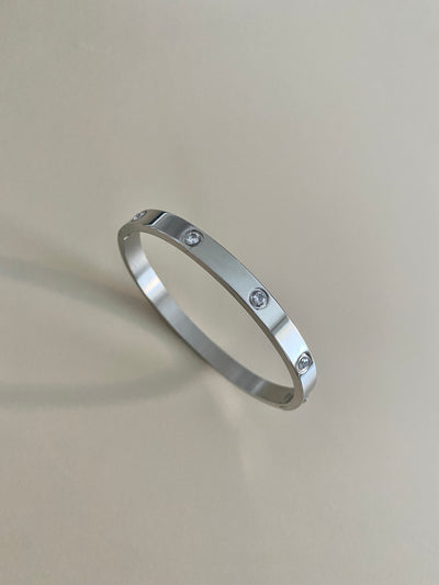 Silver Luxury Bangle