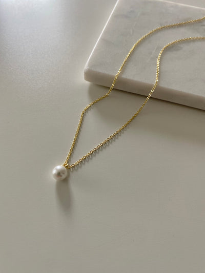 Gold Pearl Necklace